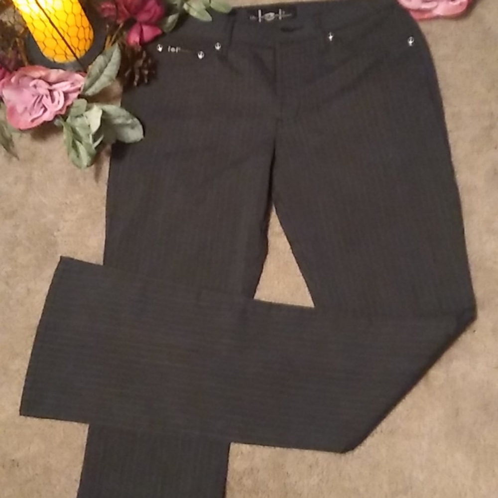 Lei pants